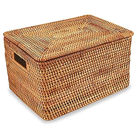 Handwoven Wicker Basket with Lid BK323121